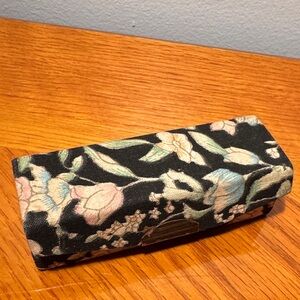 Vintage Floral Lipstick Case